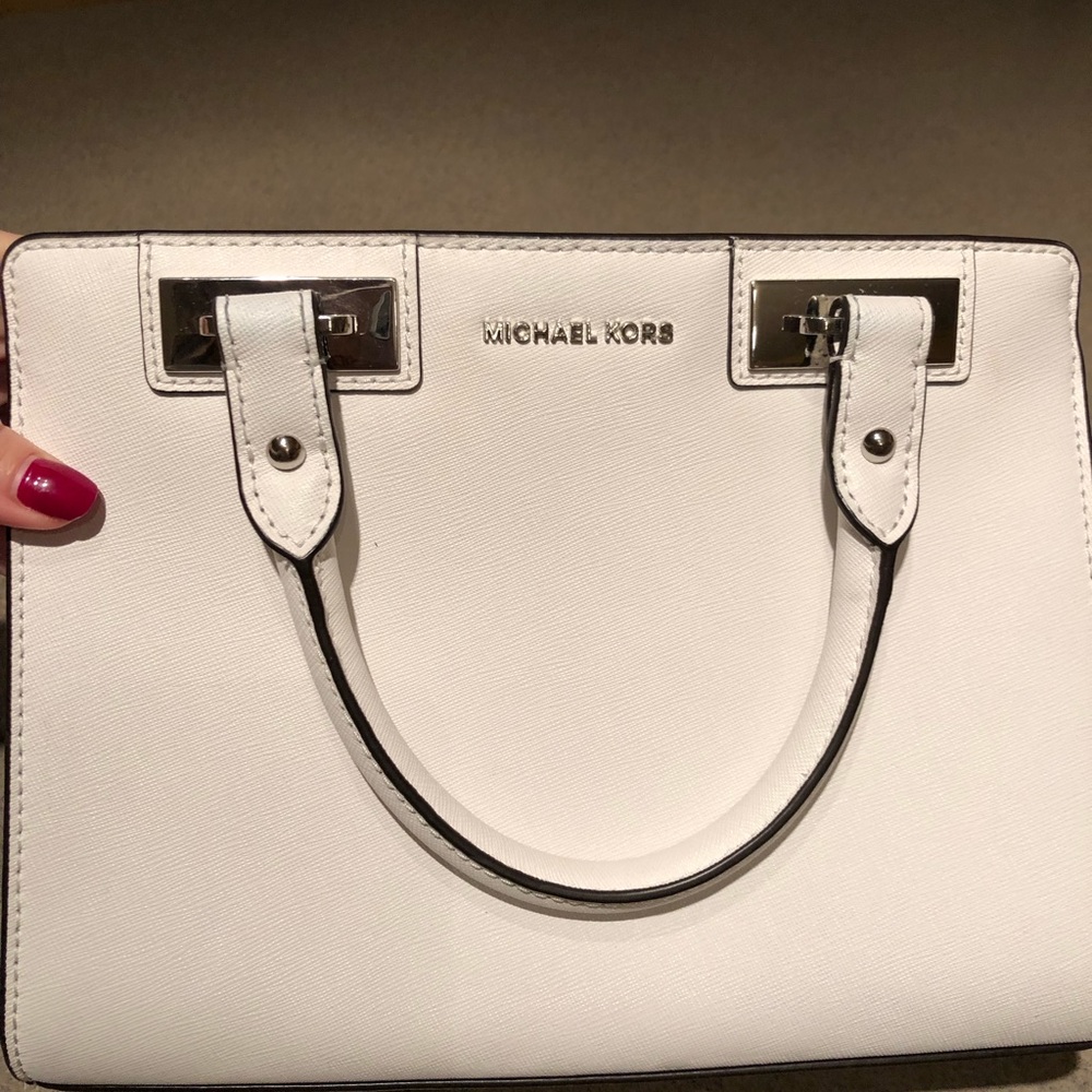 White MK Handbag like new